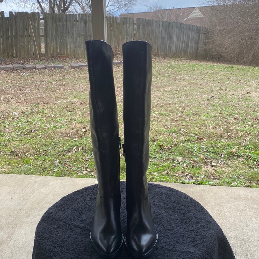 Sarto Black Leather Knee High Boots.  Only worn once.  In Mint Condition!